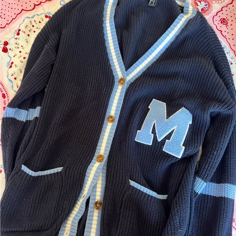 Women forever 21 navy Blue Cardigan Sweater with Light Blue Accents